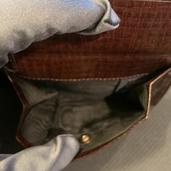 Fendi bi fold wallet - Picture 12 of 16